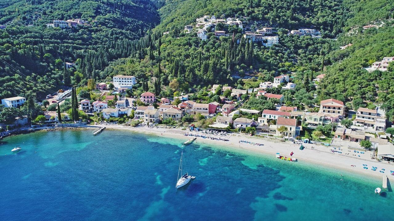 Zoulis Eleni Apartment Kalami  Bagian luar foto
